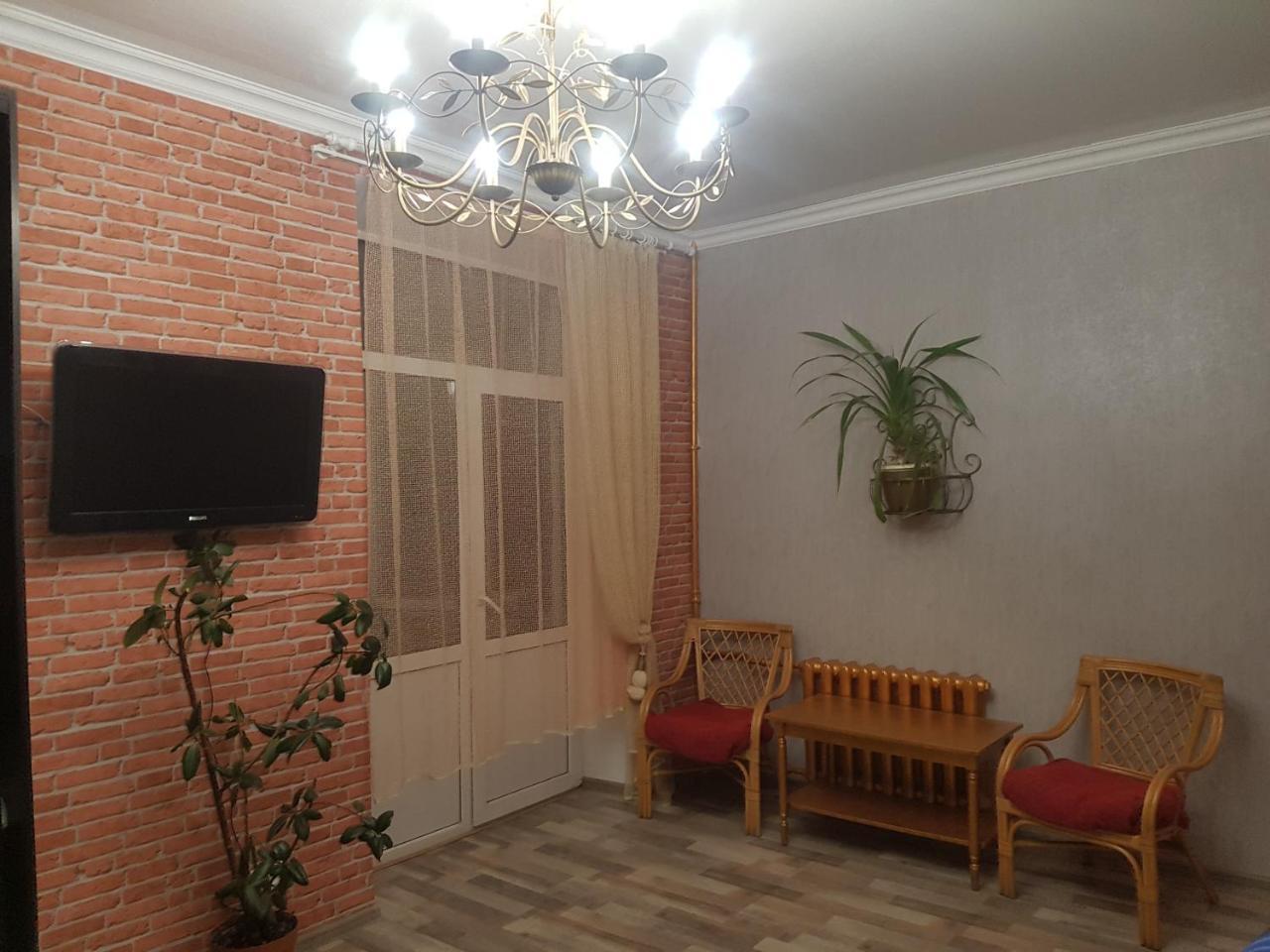 Apartment New York Street Kremenchuk Ngoại thất bức ảnh
